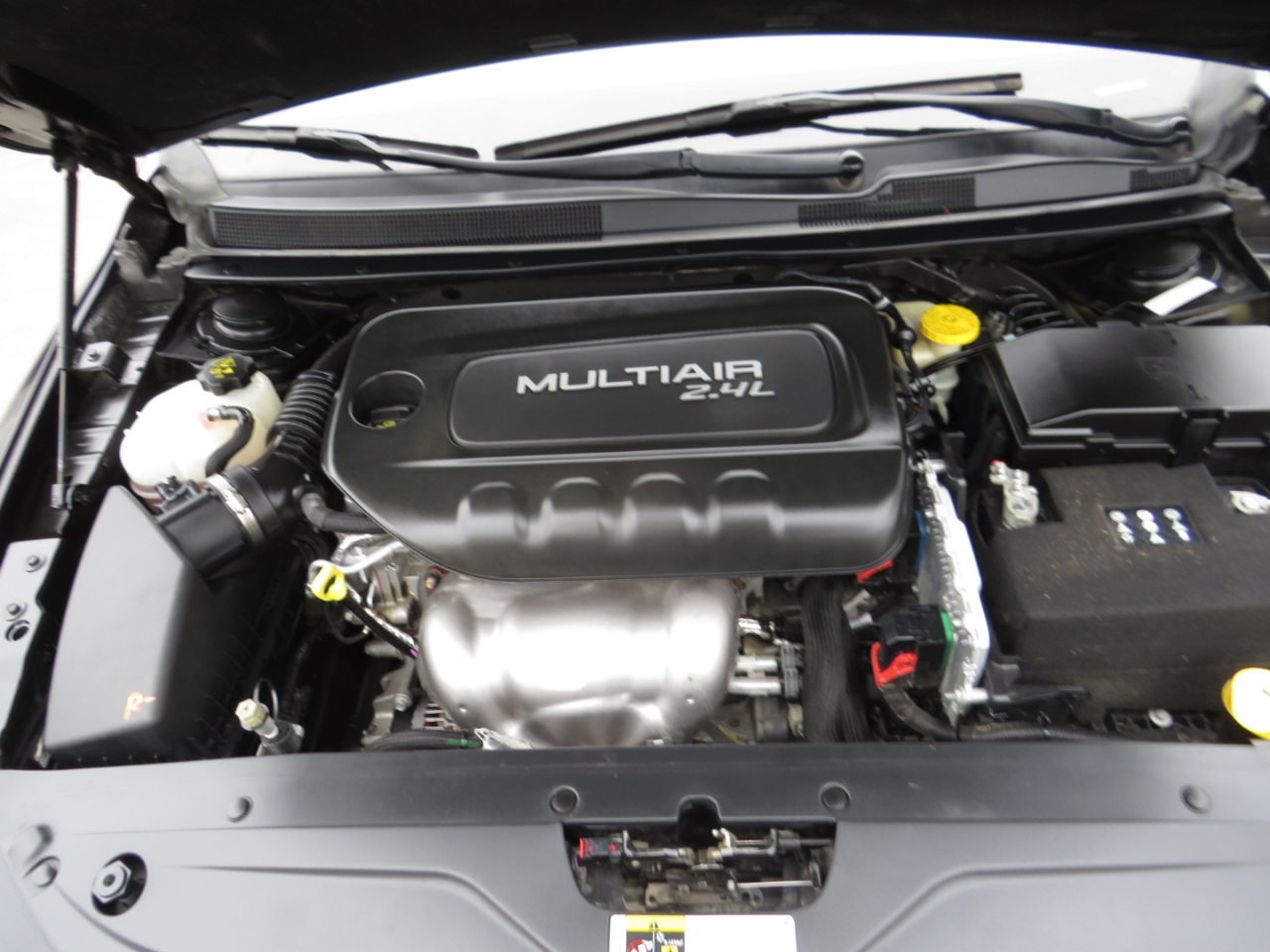 Chrysler 200 4dr Sdn Limited FWD 2015