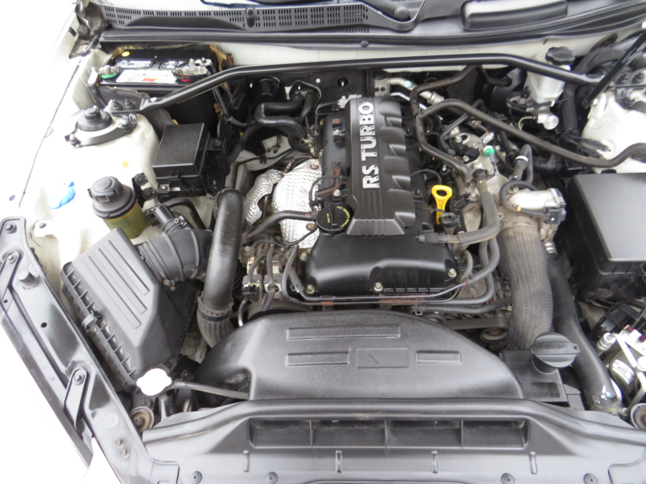 Hyundai Genesis Coupe 2dr 2.0T Auto Premium 2011