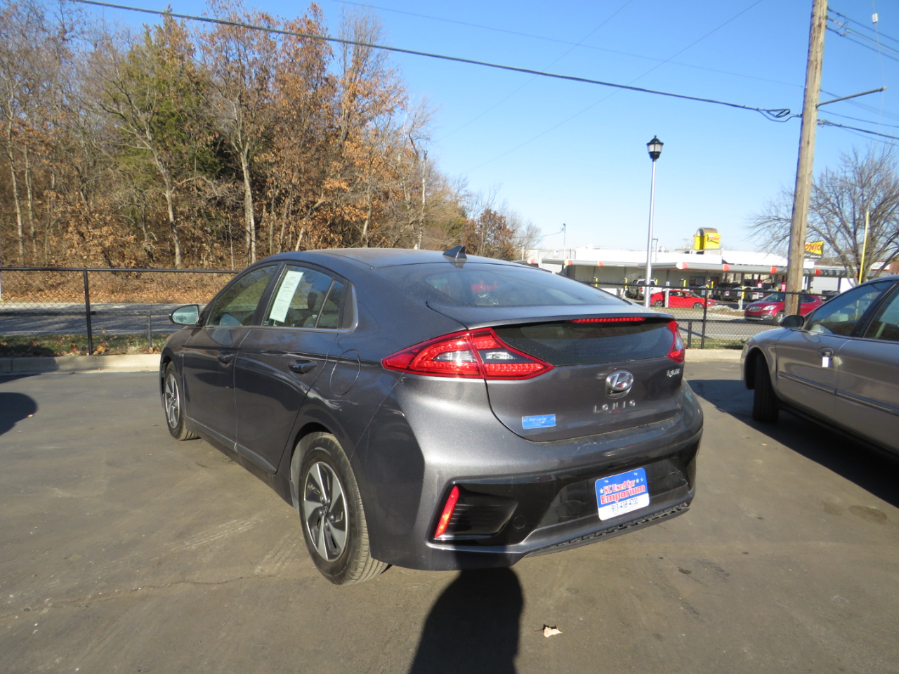 Hyundai Ioniq Hybrid SEL Hatchback 2019