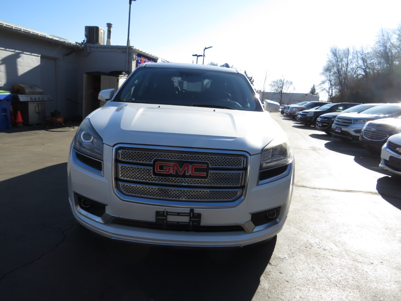 GMC Acadia AWD 4dr Denali 2015