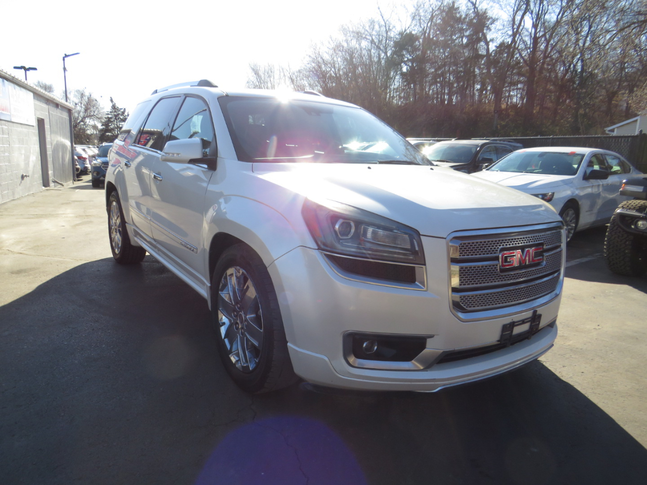 GMC Acadia AWD 4dr Denali 2015