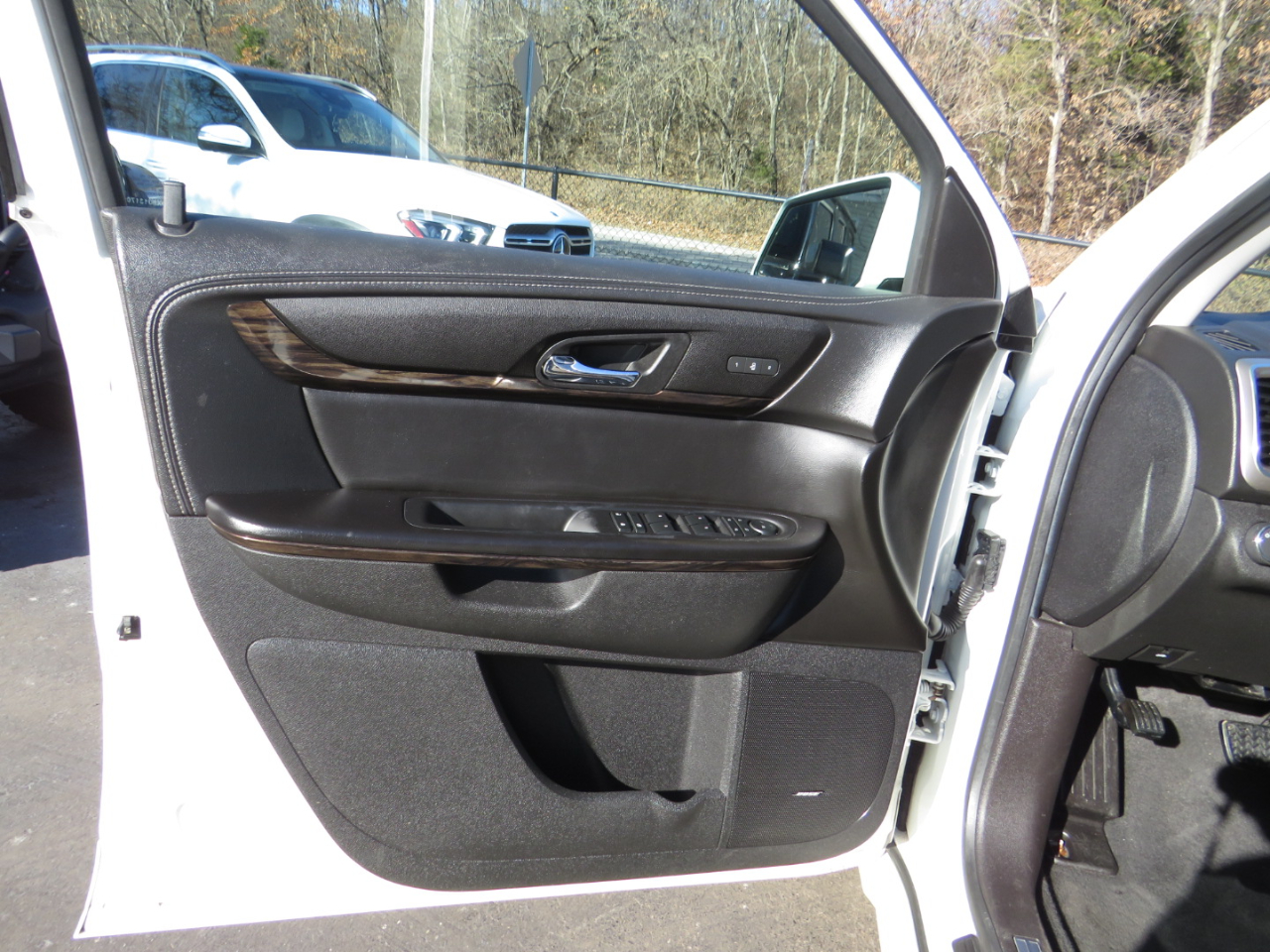 GMC Acadia AWD 4dr Denali 2015