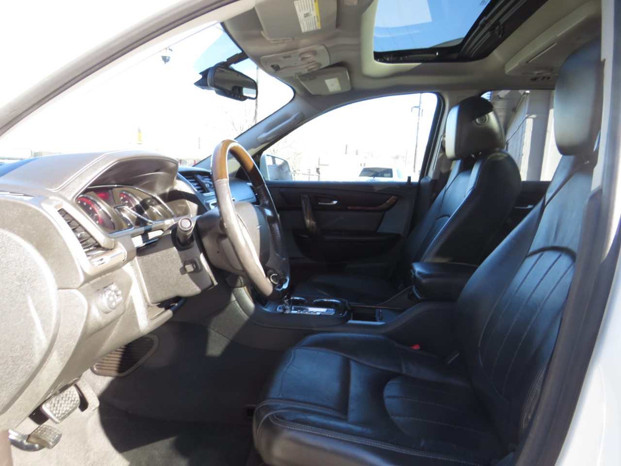 GMC Acadia AWD 4dr Denali 2015