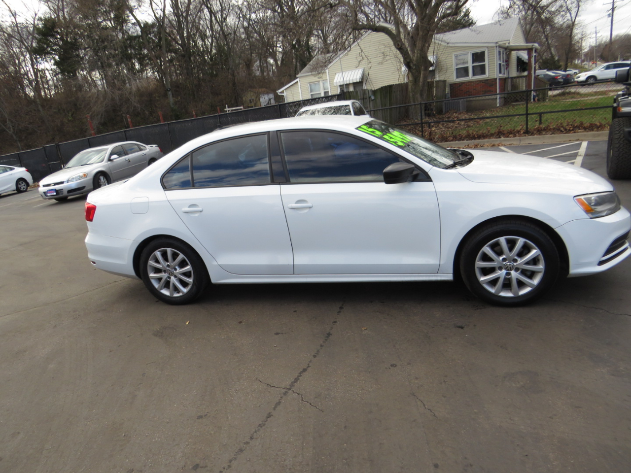 Volkswagen Jetta Sedan 4dr Auto 1.8T SE PZEV 2015