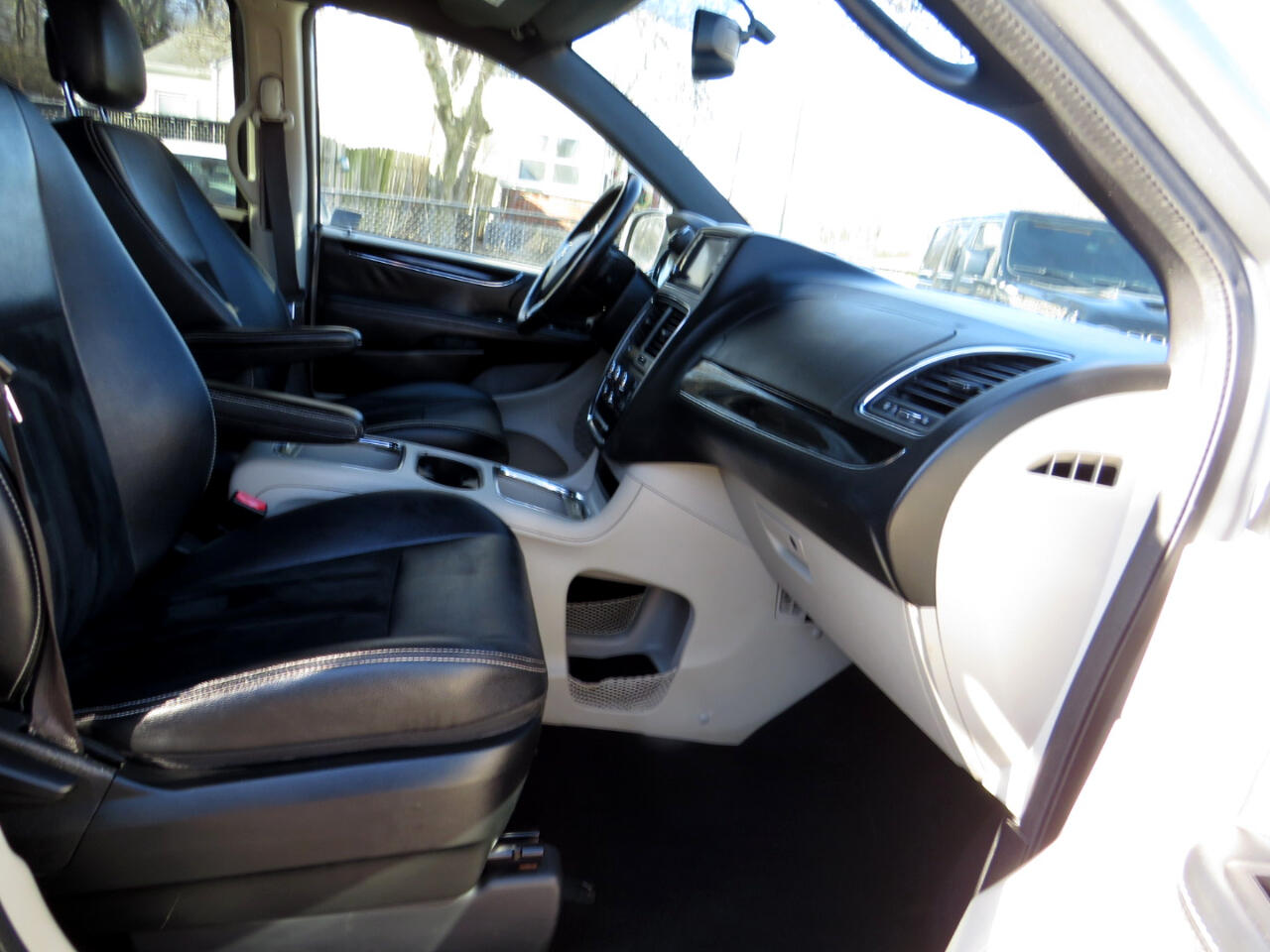 Dodge Grand Caravan SXT Wagon 2017