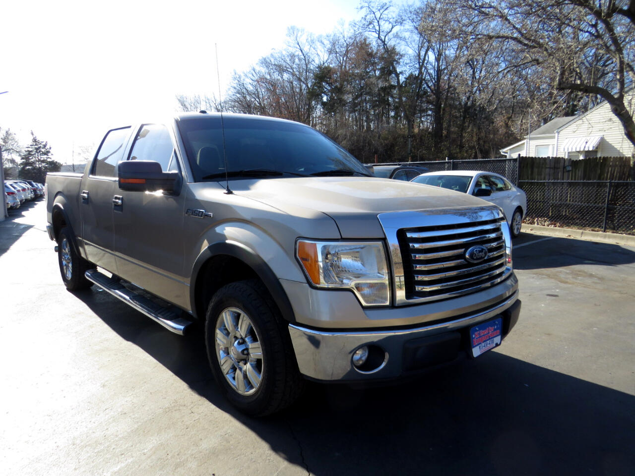 Ford F-150 2WD SuperCrew 145" XLT 2012