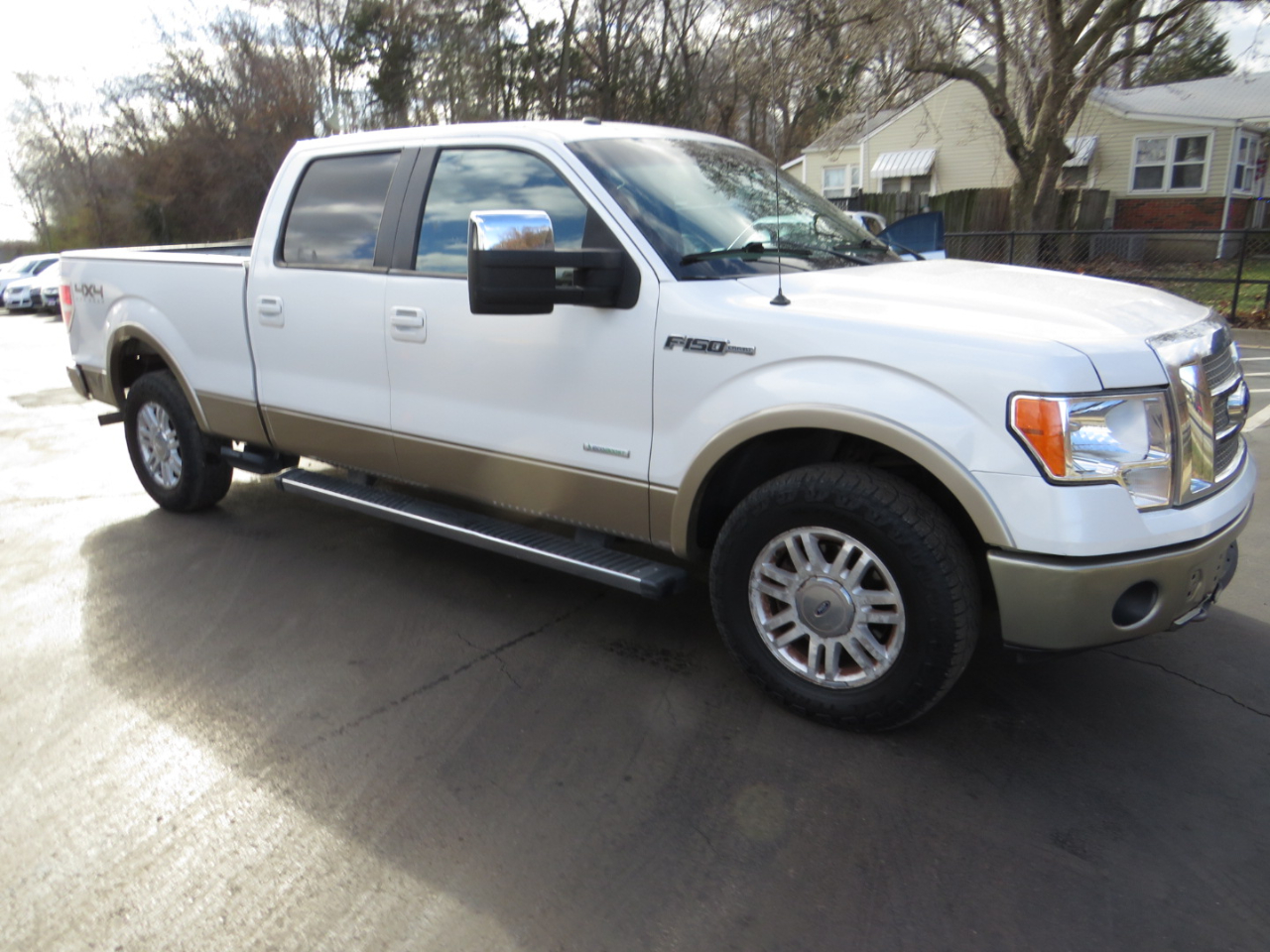 Ford F-150 4WD SuperCrew 145" Platinum 2012