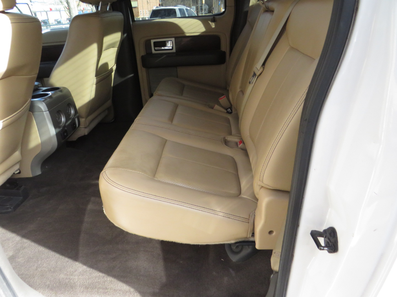 Ford F-150 4WD SuperCrew 145" Platinum 2012