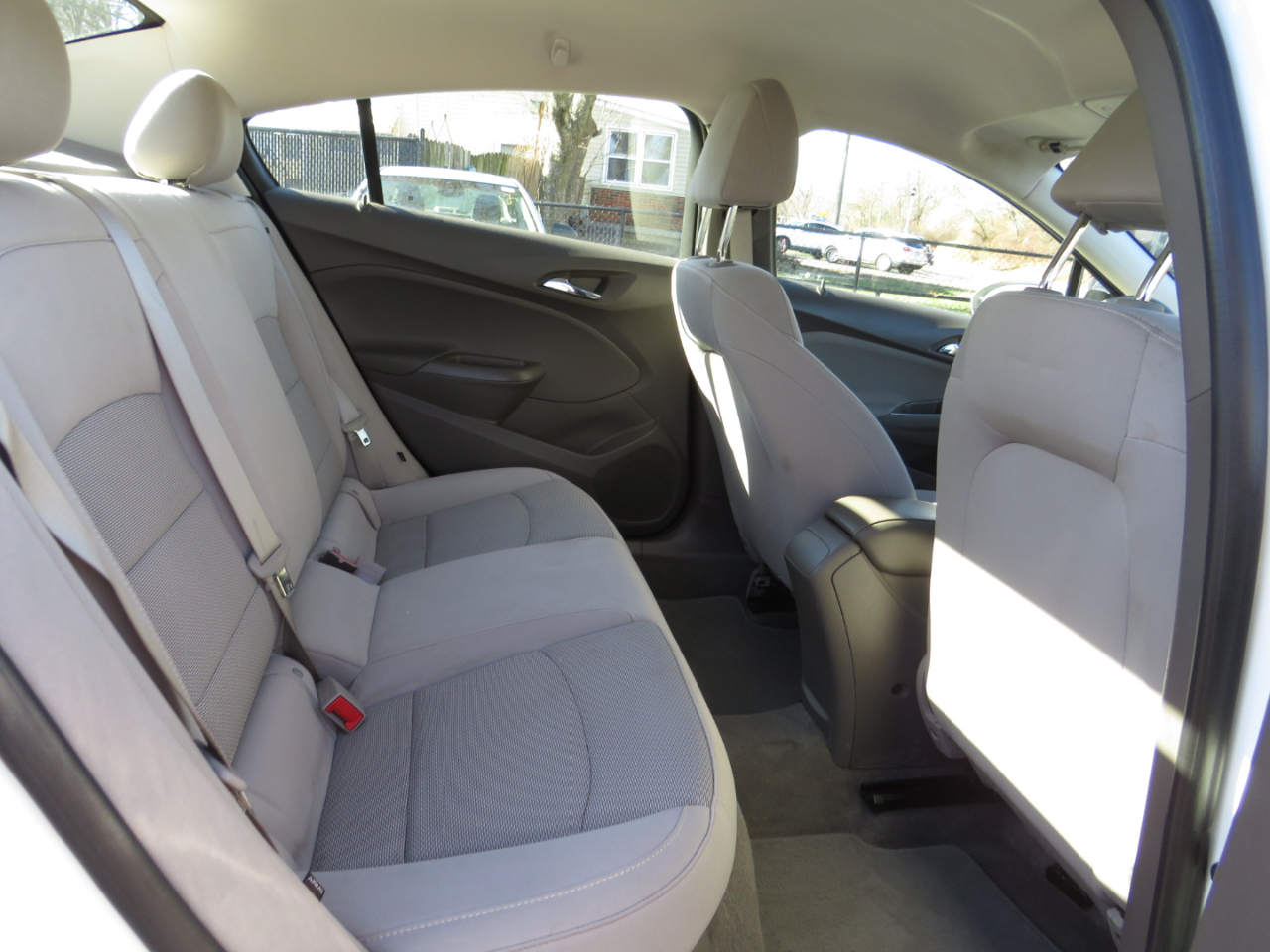 Chevrolet Cruze 4dr Sdn 1.4L LS w/1SB 2018