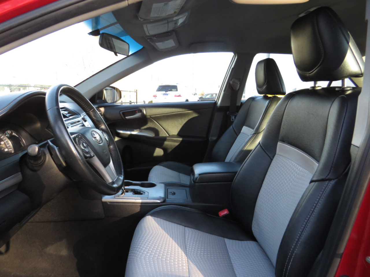 Toyota Camry 2014.5 4dr Sdn I4 Auto SE Sport (Natl) 2014