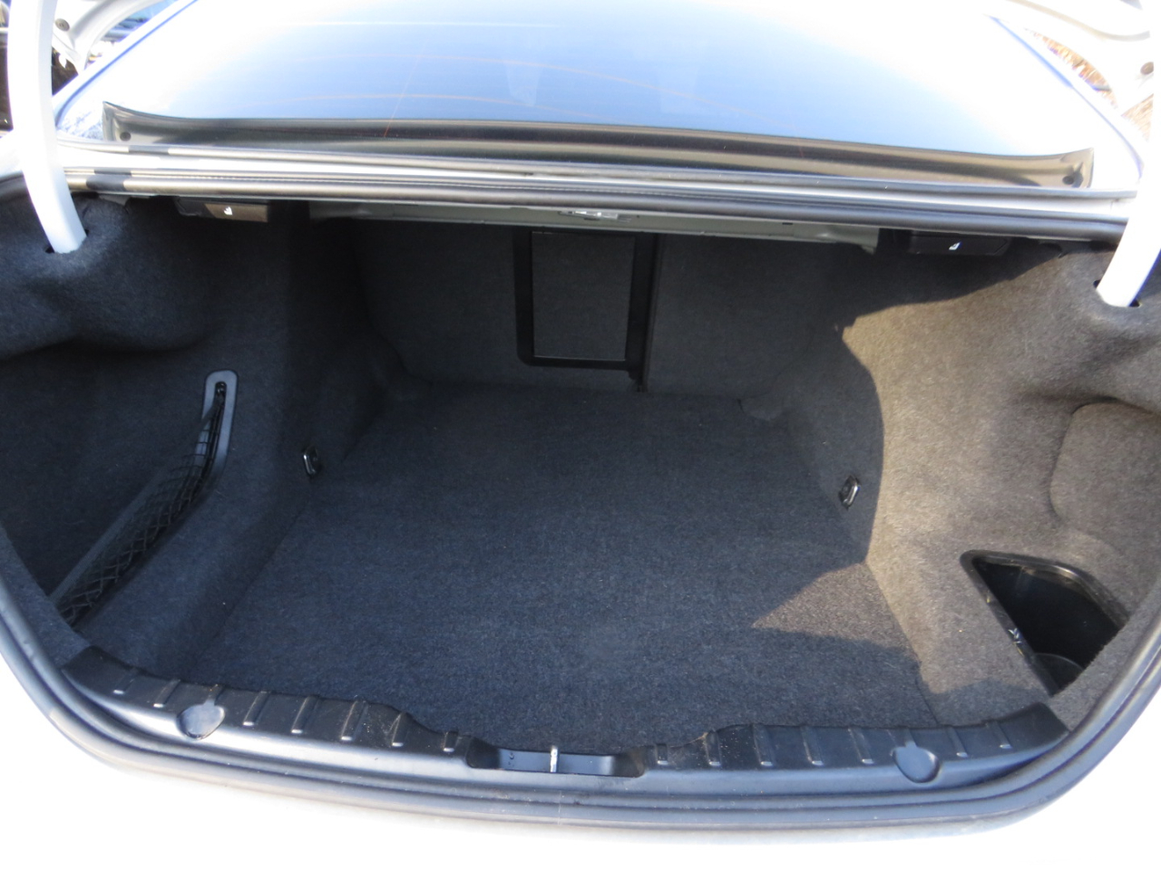 BMW 5 Series 4dr Sdn 528i RWD 2014