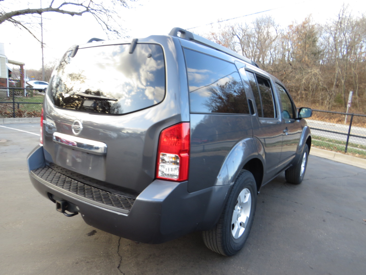 Nissan Pathfinder 2WD 4dr V6 S 2012