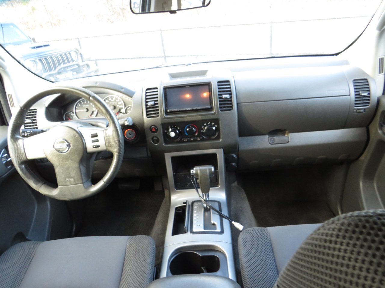 Nissan Pathfinder 2WD 4dr V6 S 2012