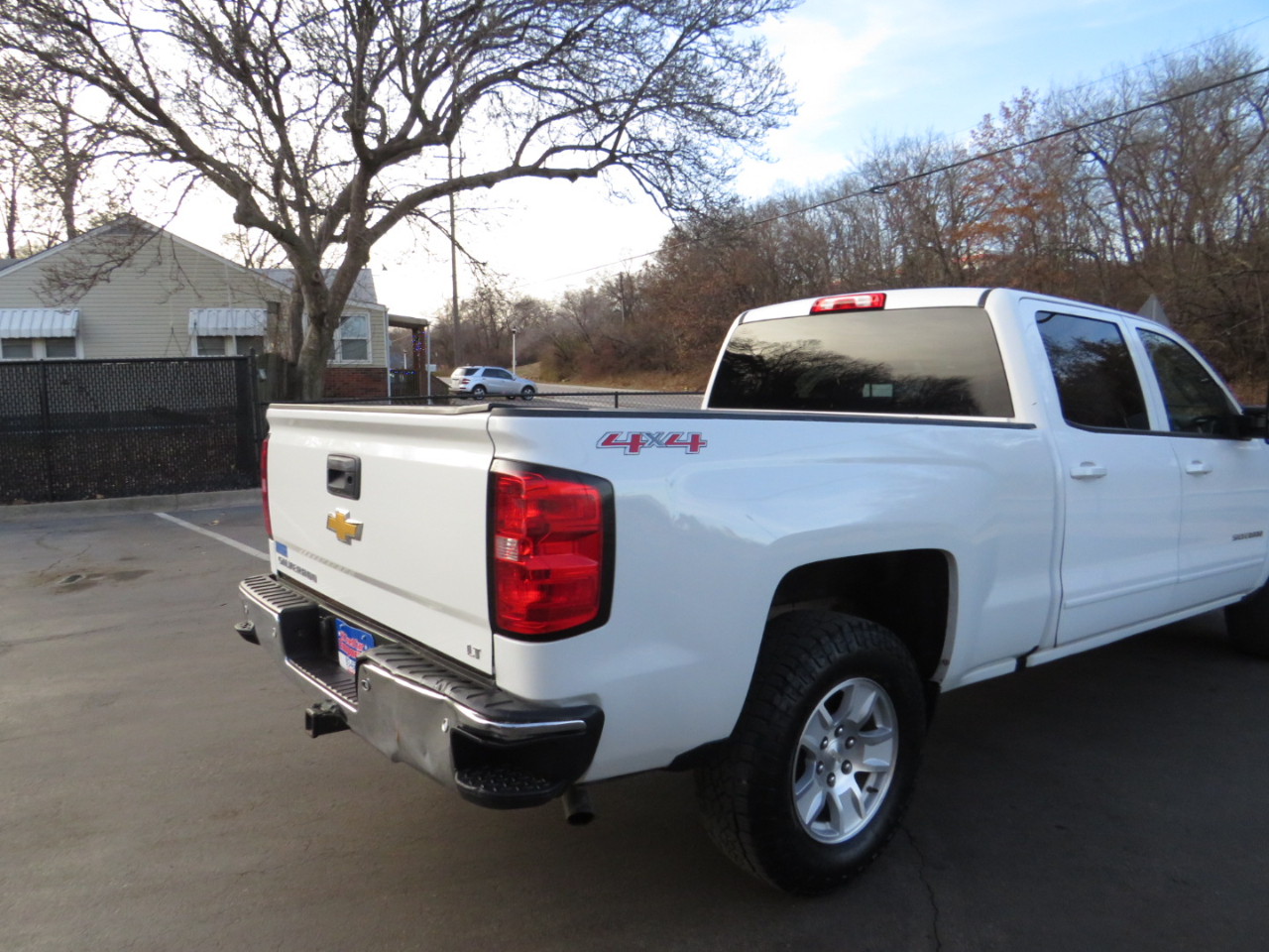Chevrolet Silverado 1500 4WD Crew Cab 153.0" LT w/1LT 2017