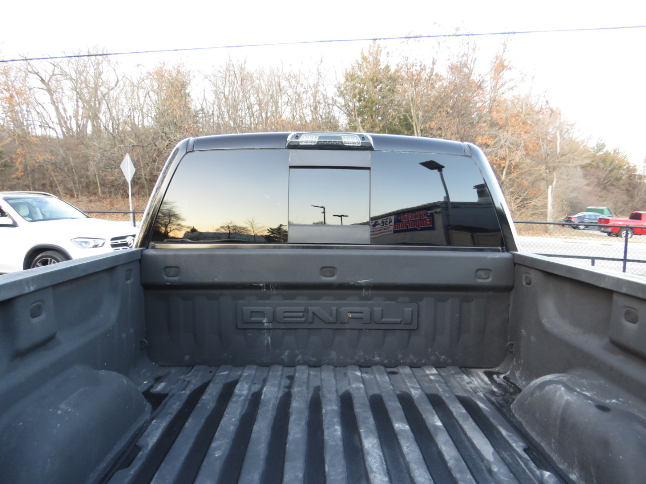 GMC Sierra 1500 2WD Crew Cab 143.5" Denali 2016