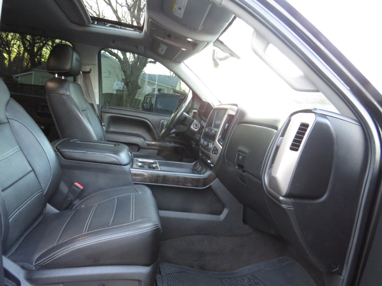 GMC Sierra 1500 2WD Crew Cab 143.5" Denali 2016