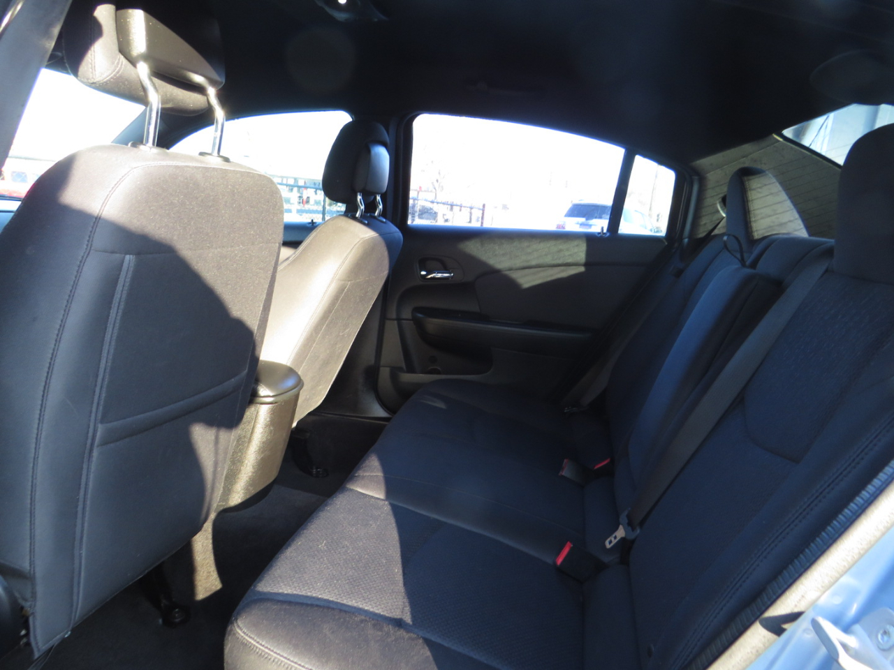 Chrysler 200 4dr Sdn Touring 2013