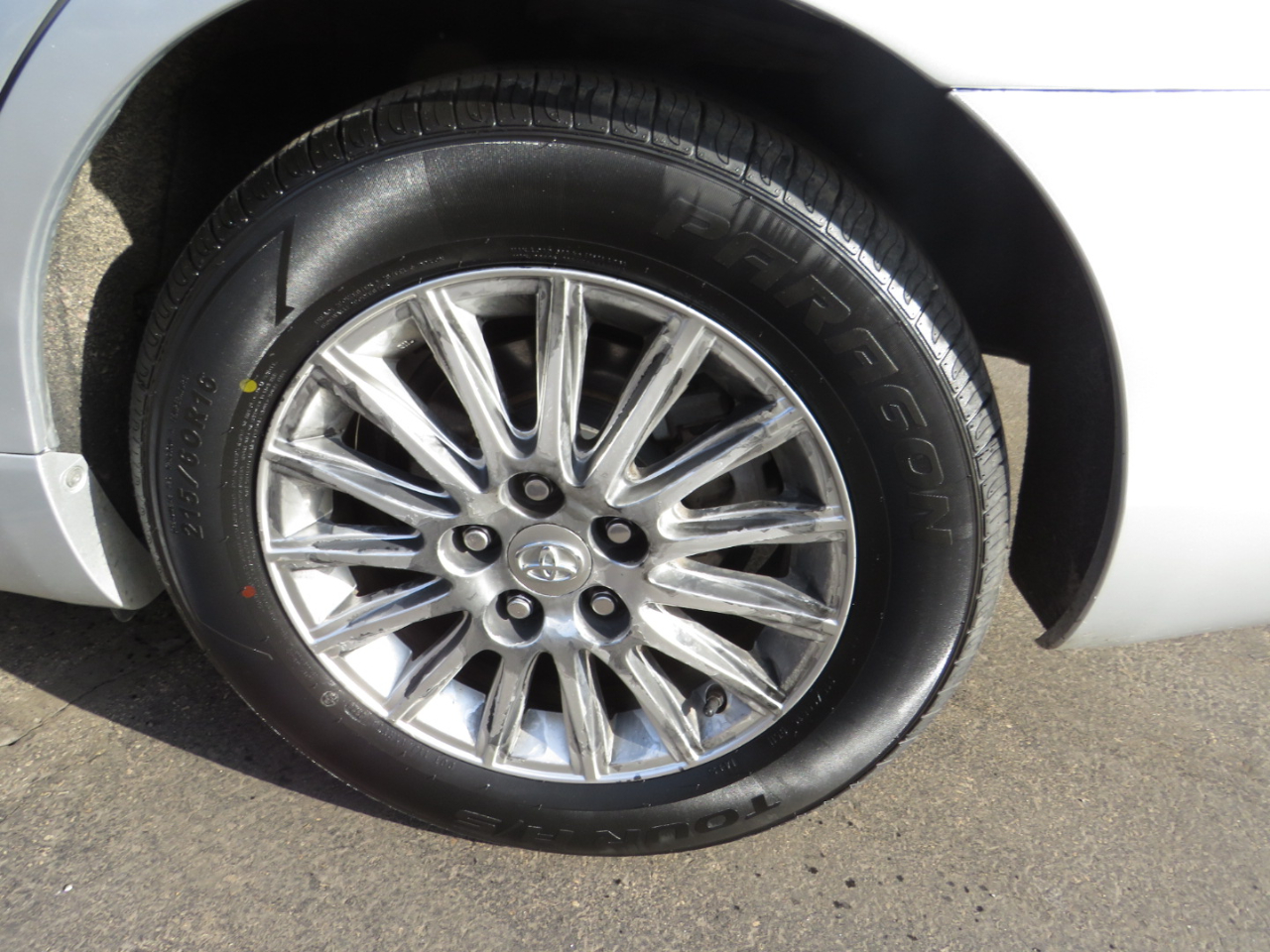 Toyota Camry 4dr Sdn I4 Man (Natl) 2009