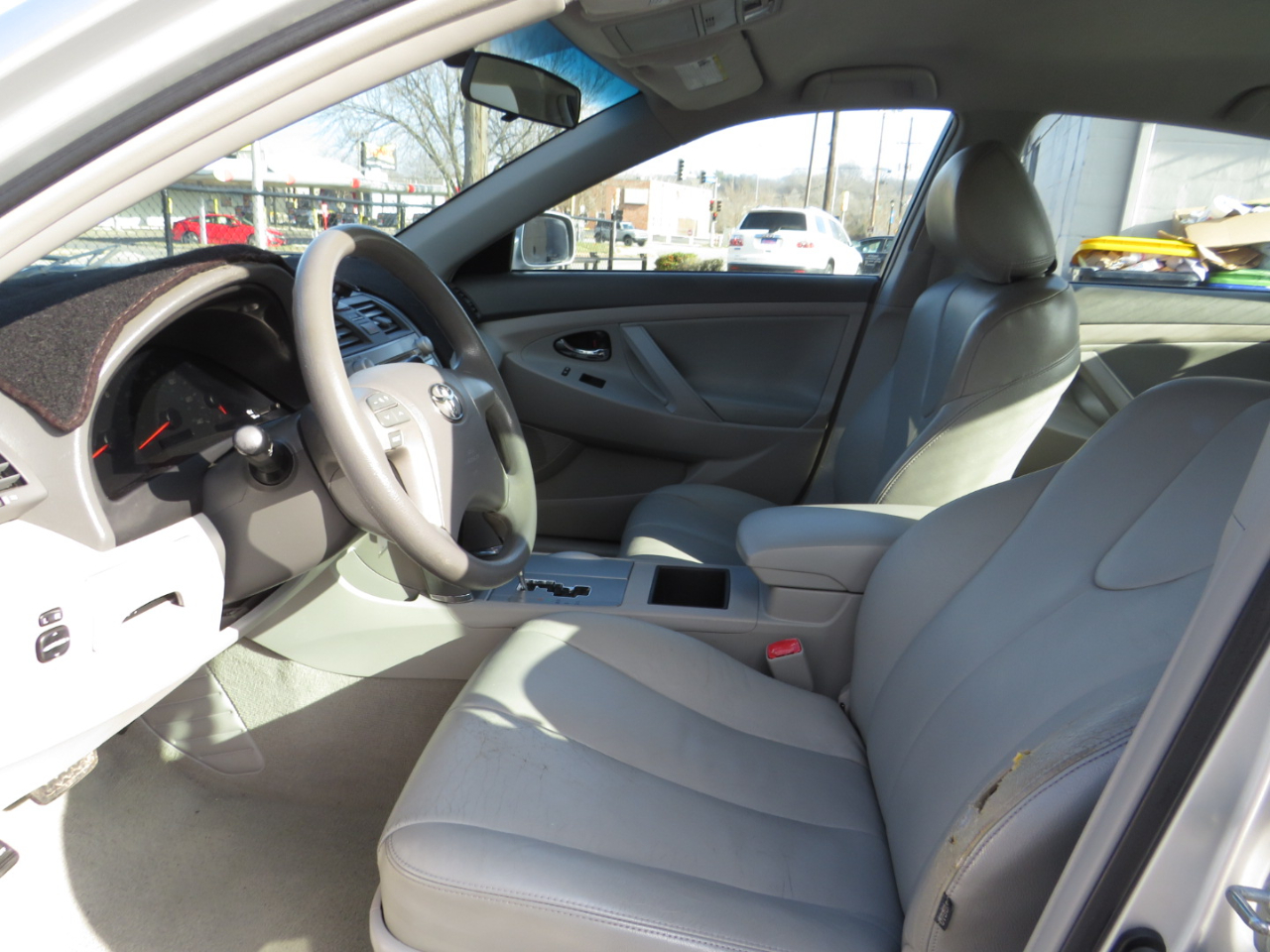 Toyota Camry 4dr Sdn I4 Man (Natl) 2009