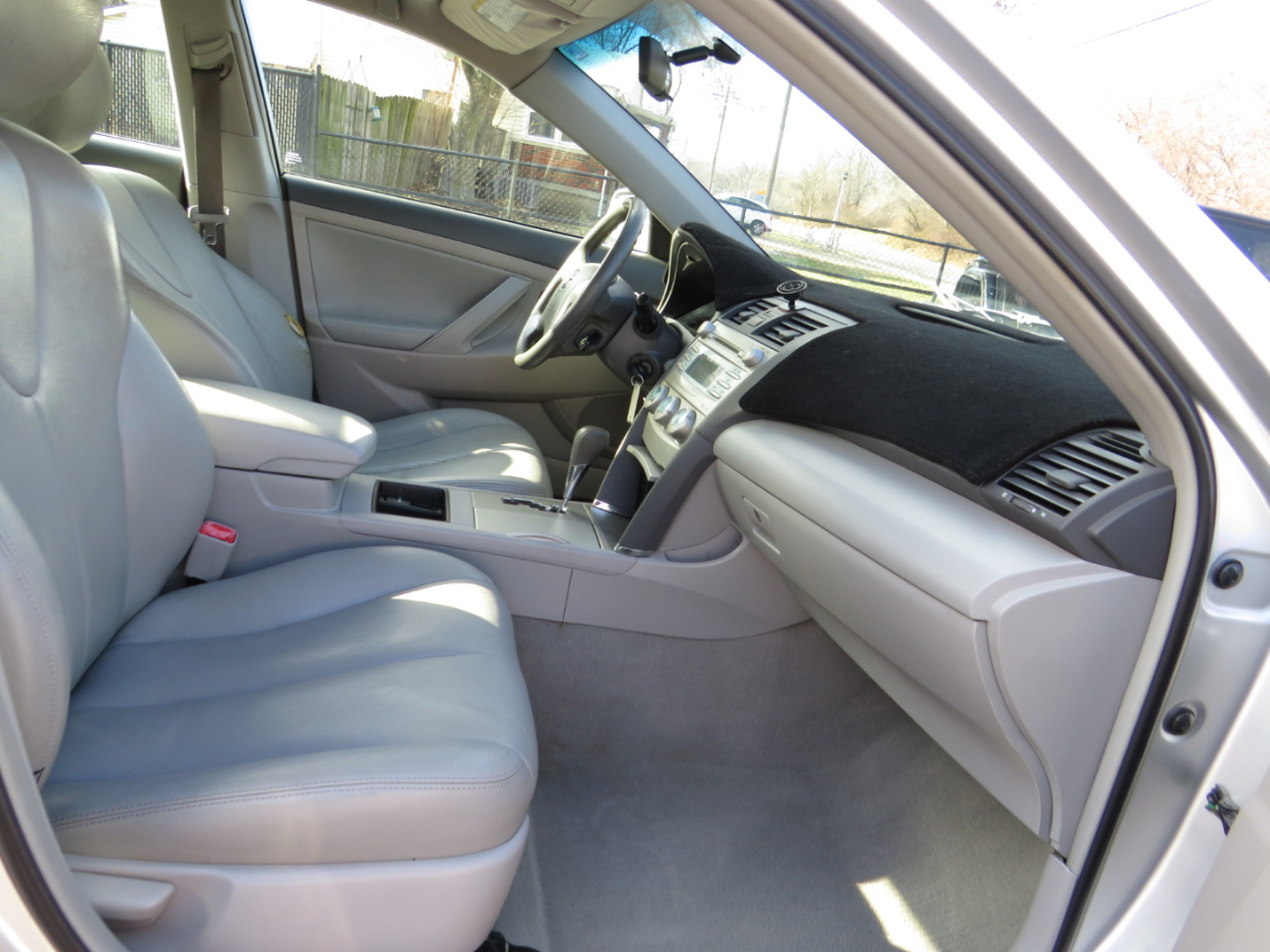 Toyota Camry 4dr Sdn I4 Man (Natl) 2009