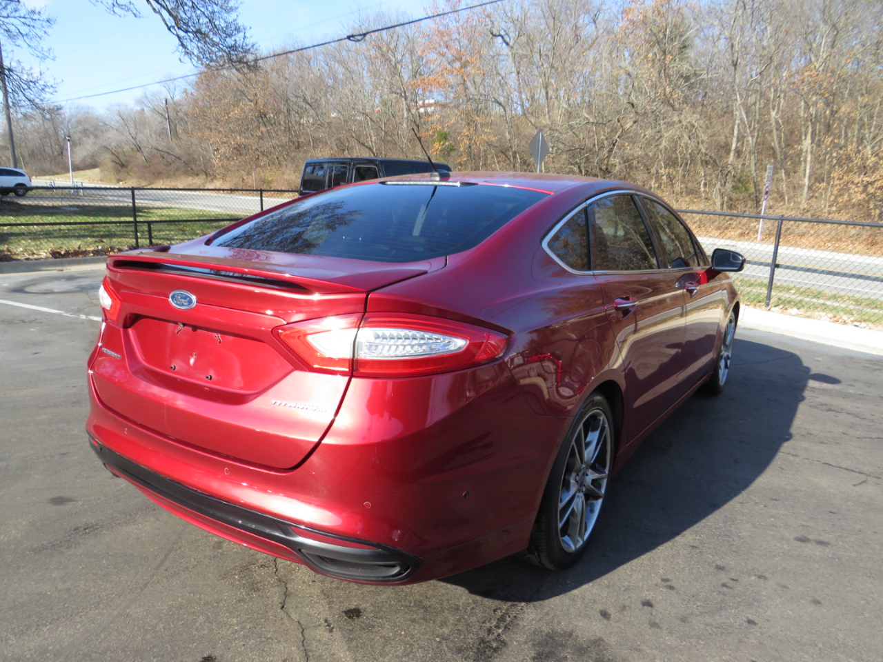 Ford Fusion 4dr Sdn Titanium FWD 2013