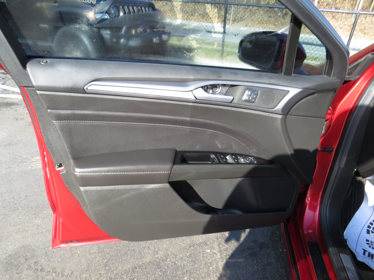 Ford Fusion 4dr Sdn Titanium FWD 2013