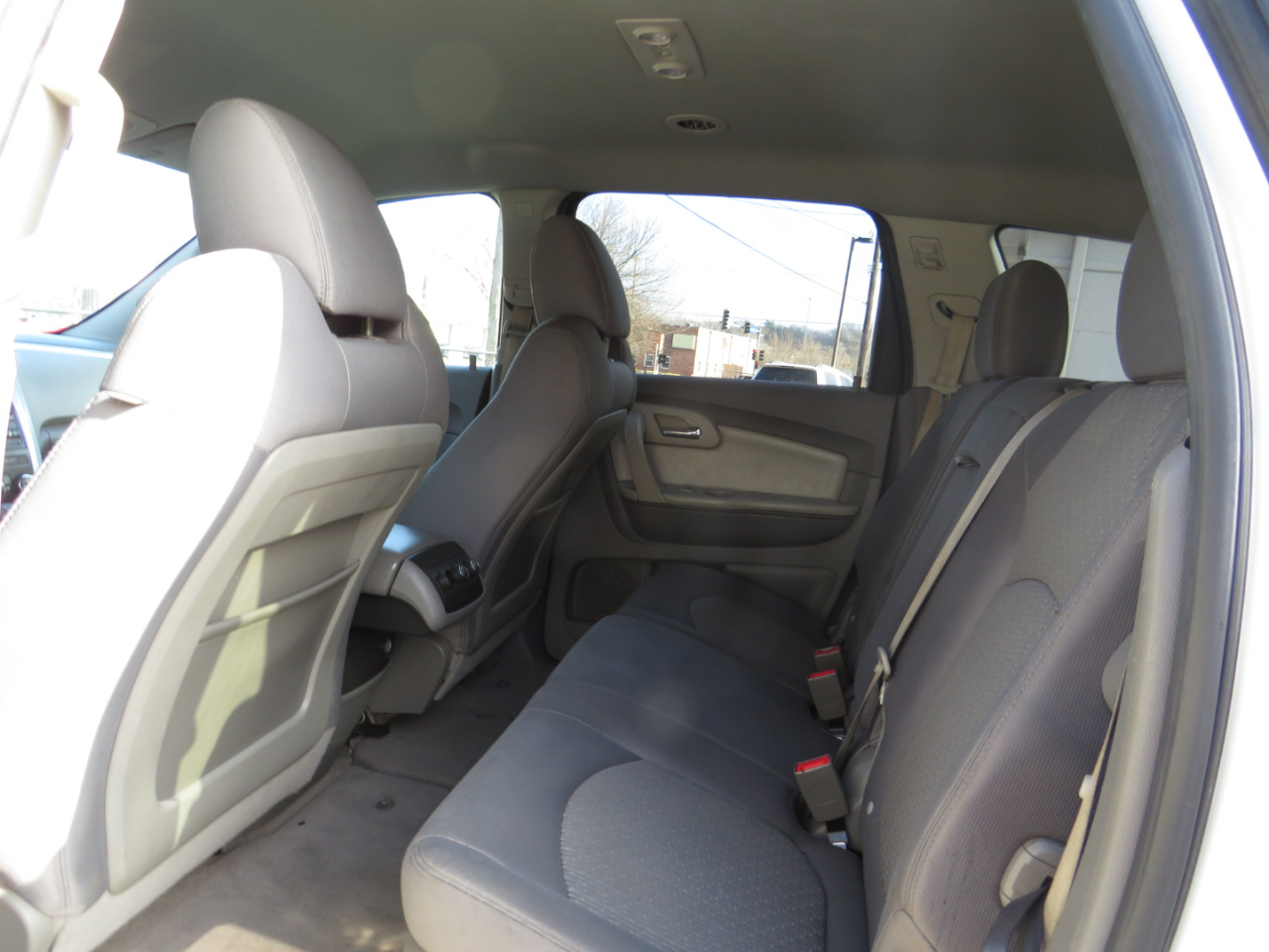 Chevrolet Traverse FWD 4dr LT w/1LT 2011