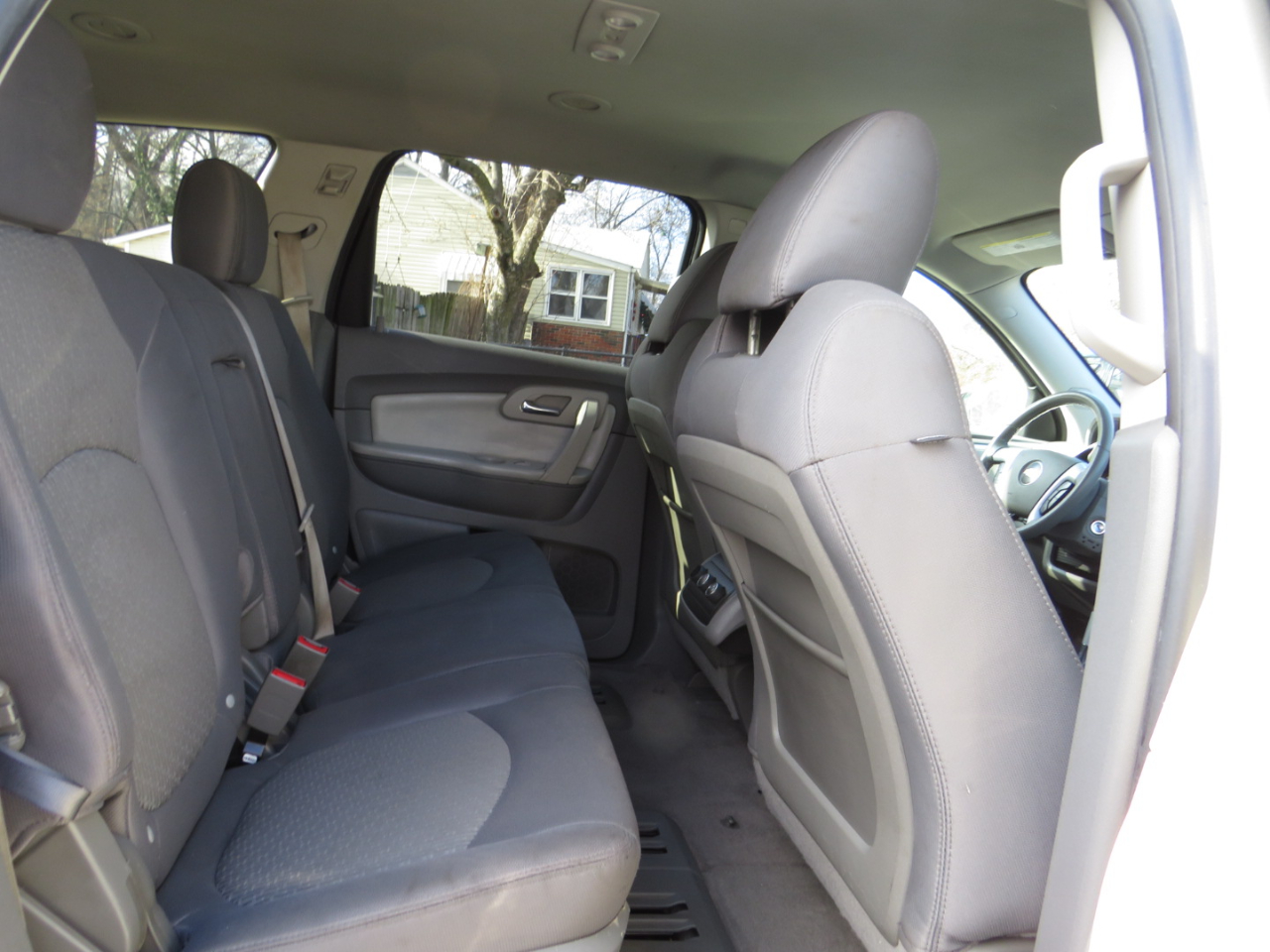 Chevrolet Traverse FWD 4dr LT w/1LT 2011