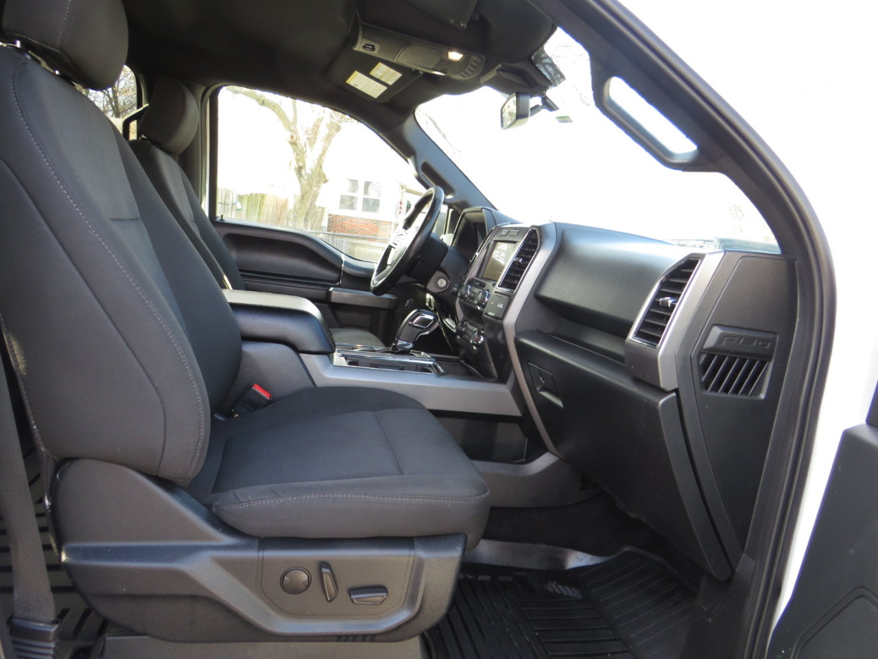 Ford F-150 Lariat 4WD SuperCrew 5.5' Box 2019