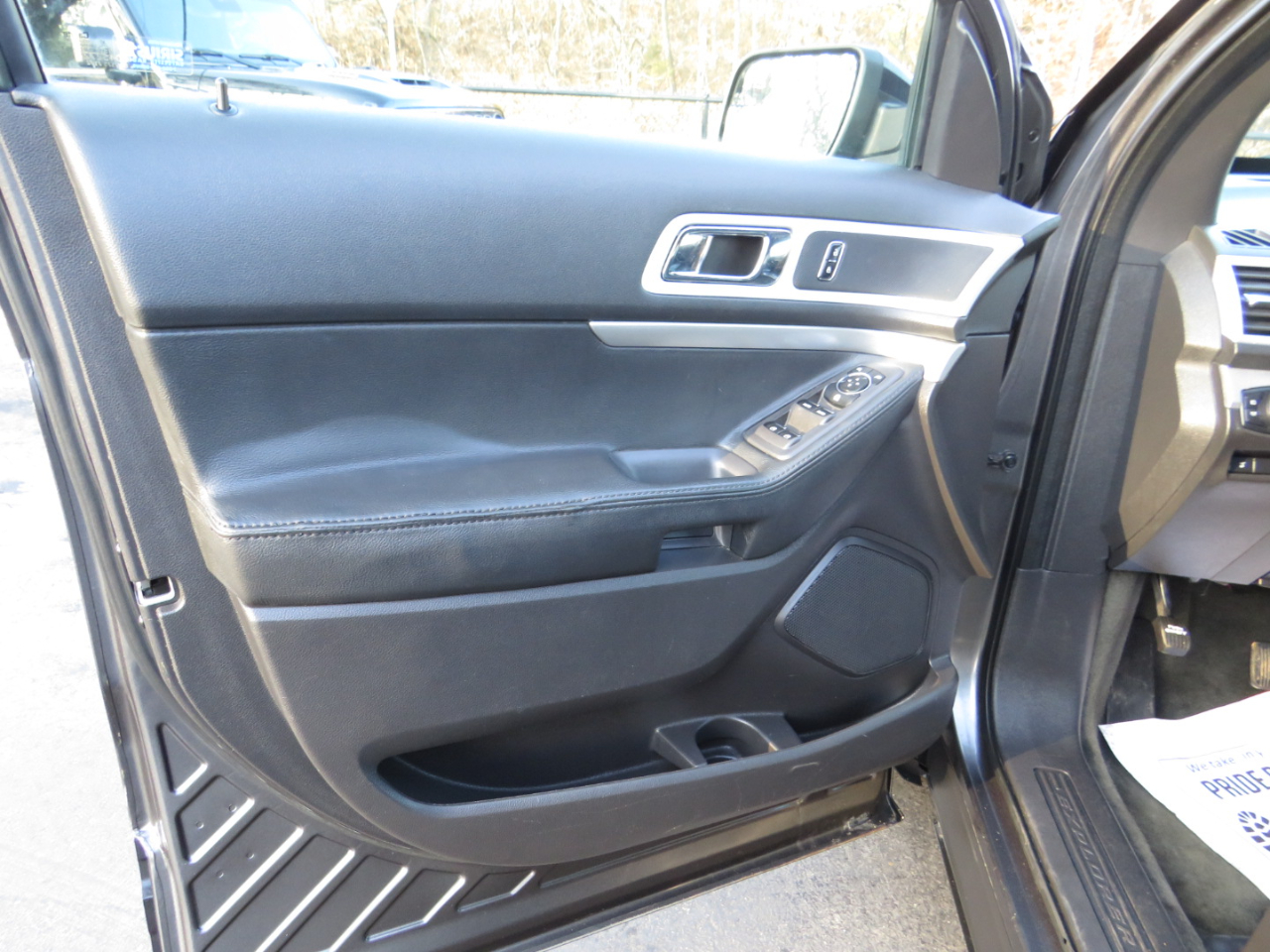 Ford Explorer 4WD 4dr XLT 2015