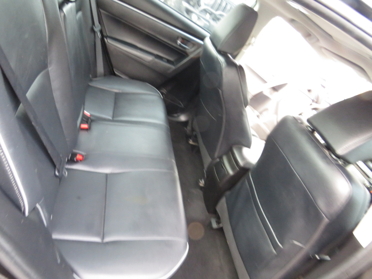 Toyota Corolla 4dr Sdn CVT LE Premium (Natl) 2015