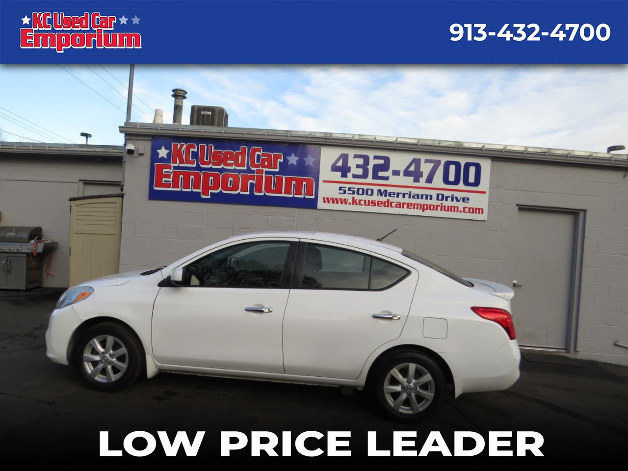 Nissan Versa 4dr Sdn CVT 1.6 SL 2013