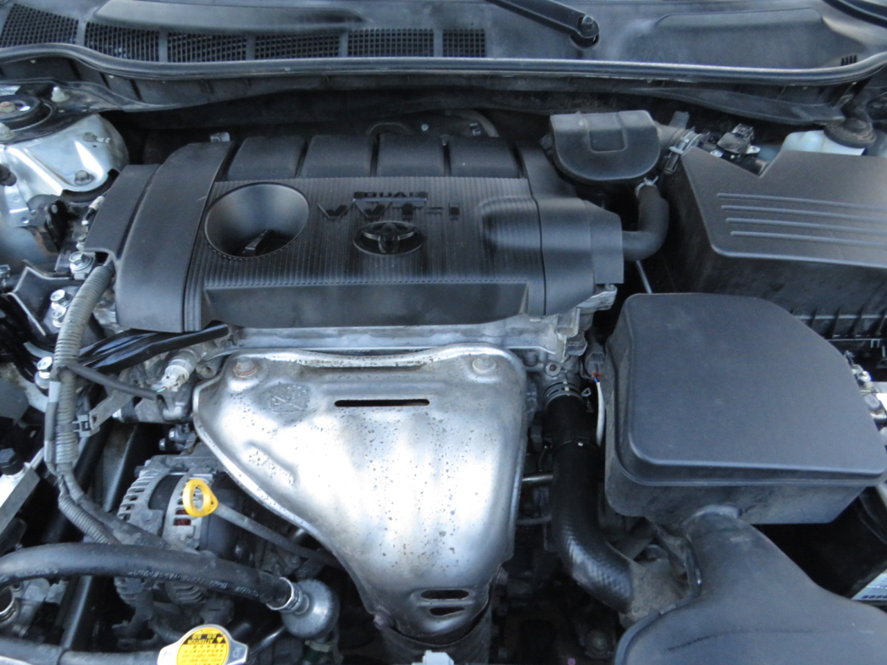 Toyota Camry 4dr Sdn I4 Man LE (Natl) 2011