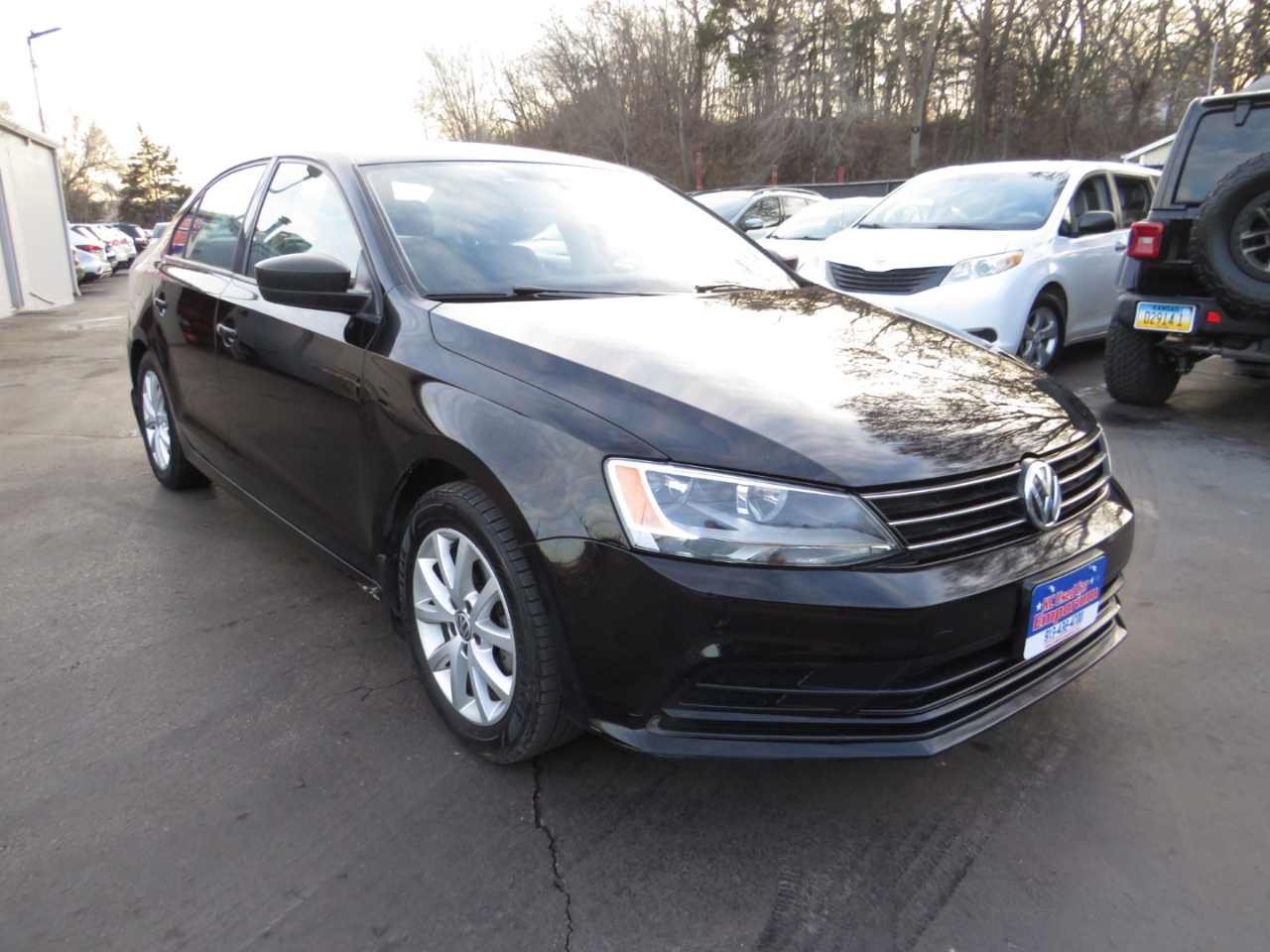 Volkswagen Jetta Sedan 4dr Auto 1.8T SE 2015