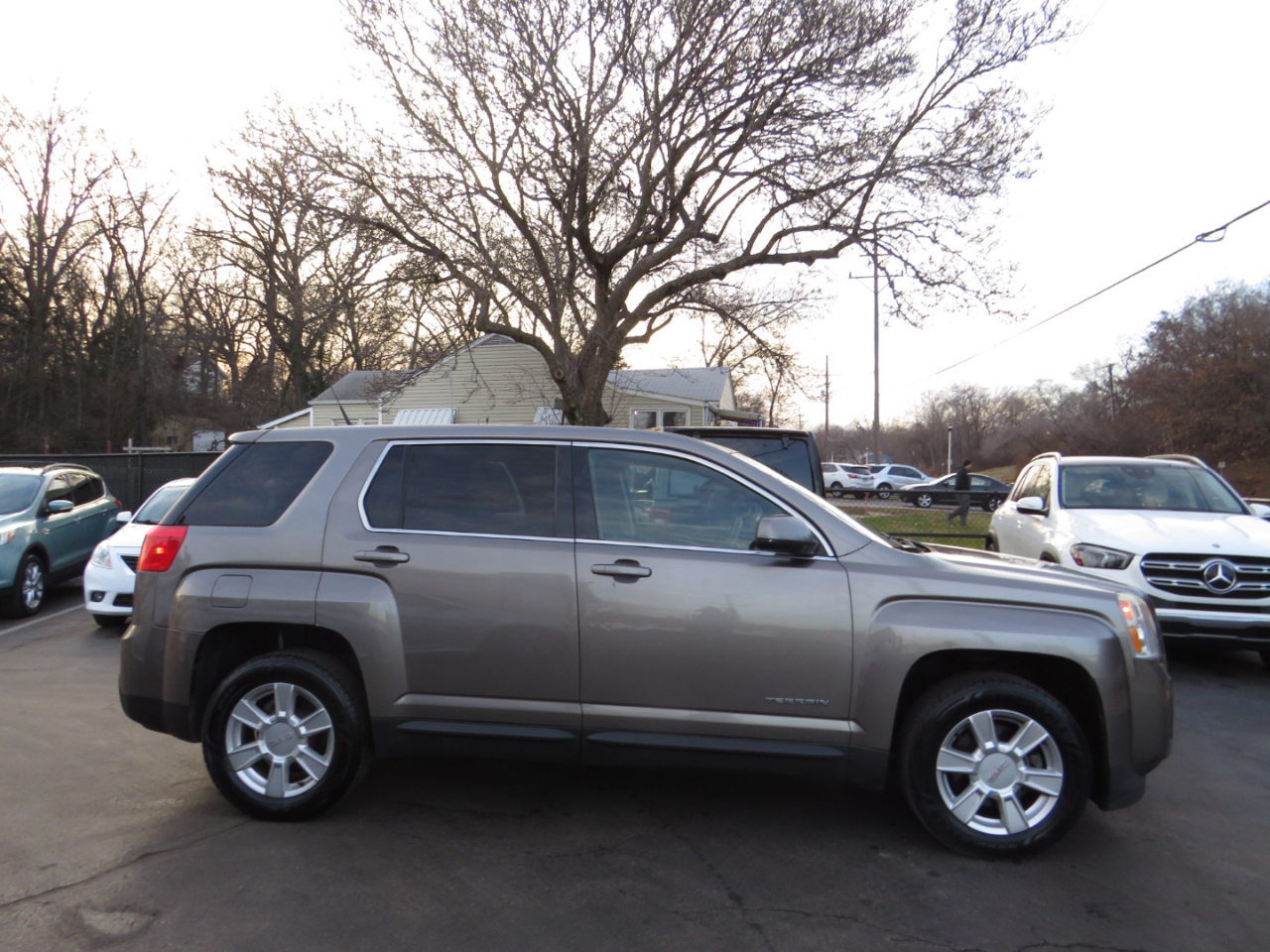 GMC Terrain FWD 4dr SLE-1 2012