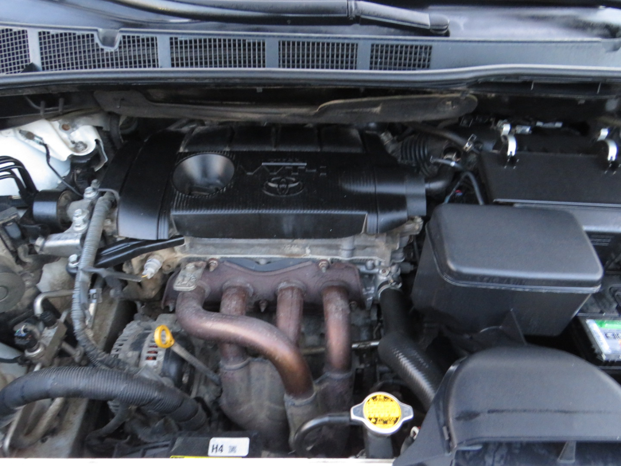 Toyota Sienna 5dr 7-Pass Van I4 FWD (Natl) 2012