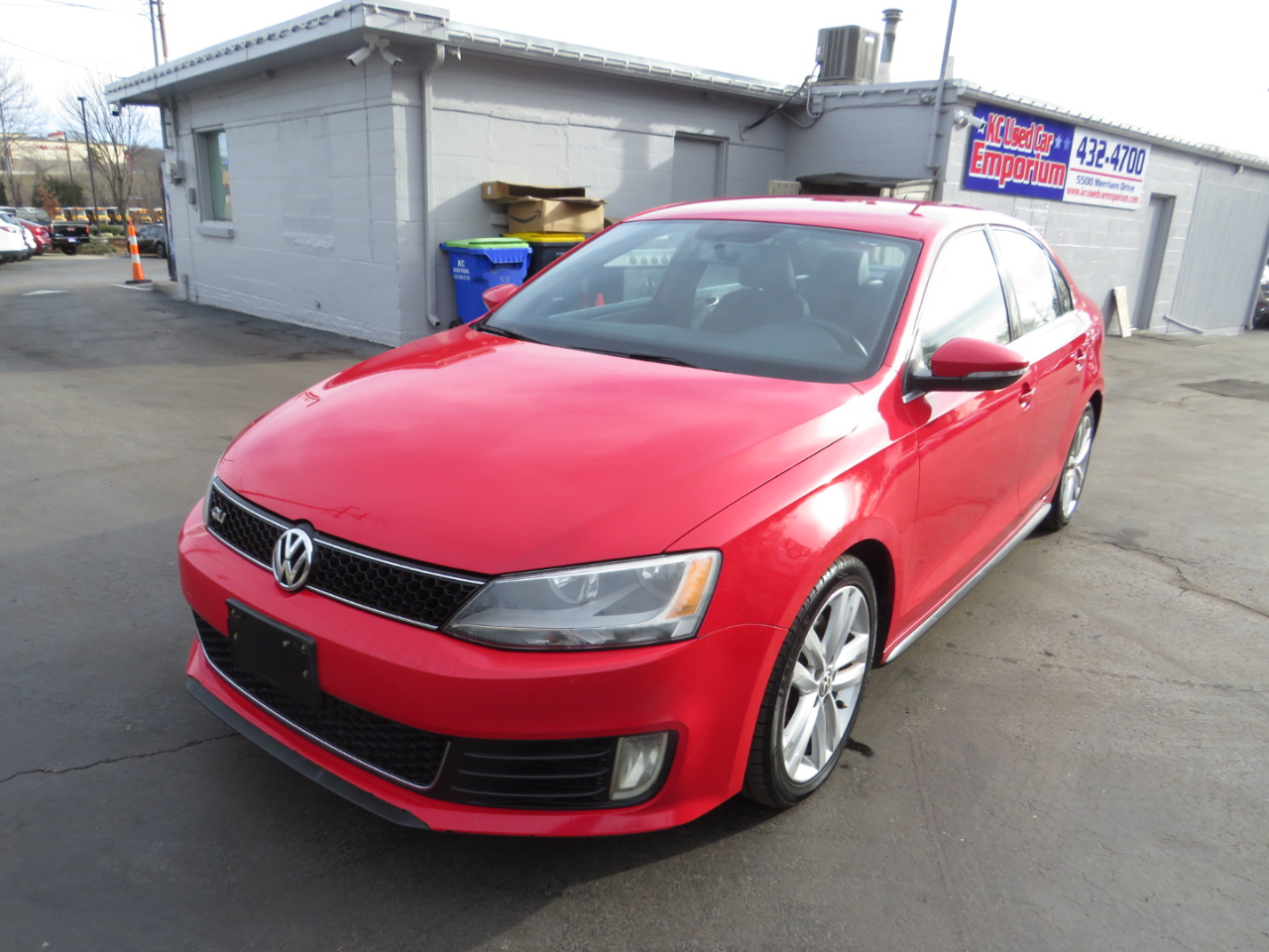 Volkswagen GLI 4dr Sdn DSG 2012