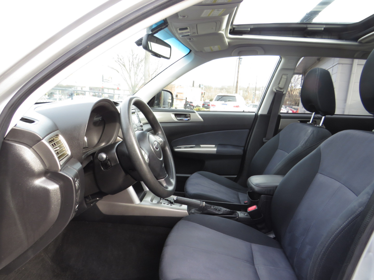 Subaru Forester 4dr Auto 2.5X Premium w/All-Weather Pkg 2010