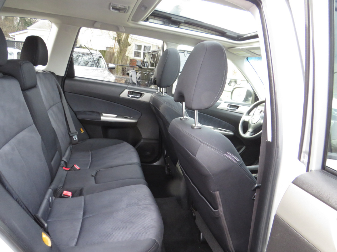 Subaru Forester 4dr Auto 2.5X Premium w/All-Weather Pkg 2010