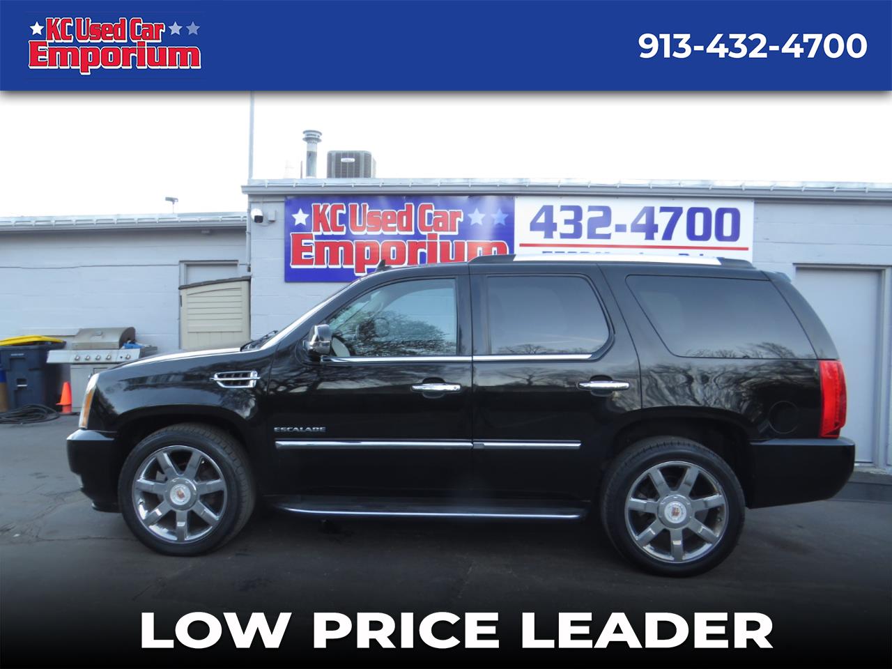 2013 Cadillac Escalade AWD 4dr Luxury