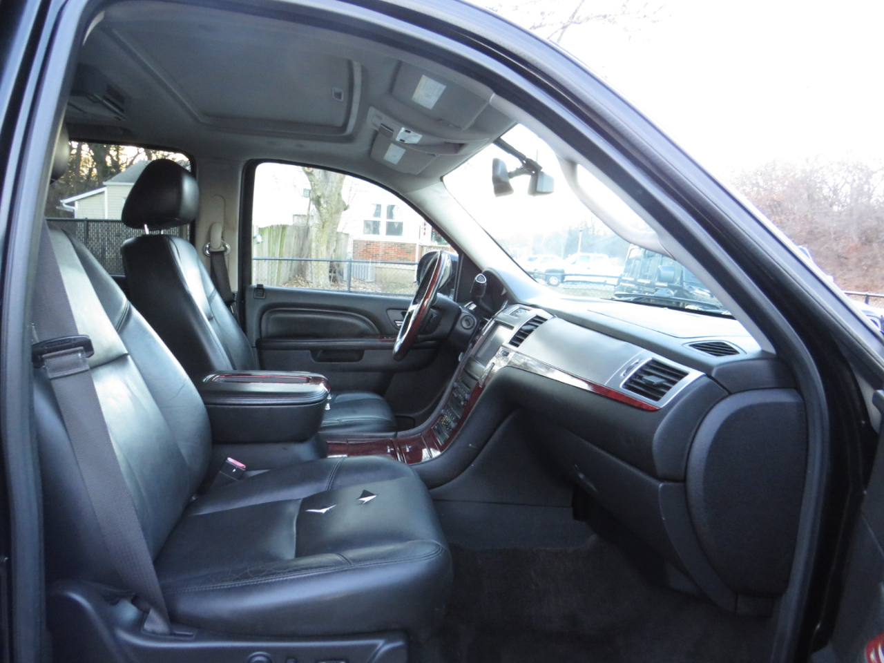 Cadillac Escalade AWD 4dr Luxury 2013