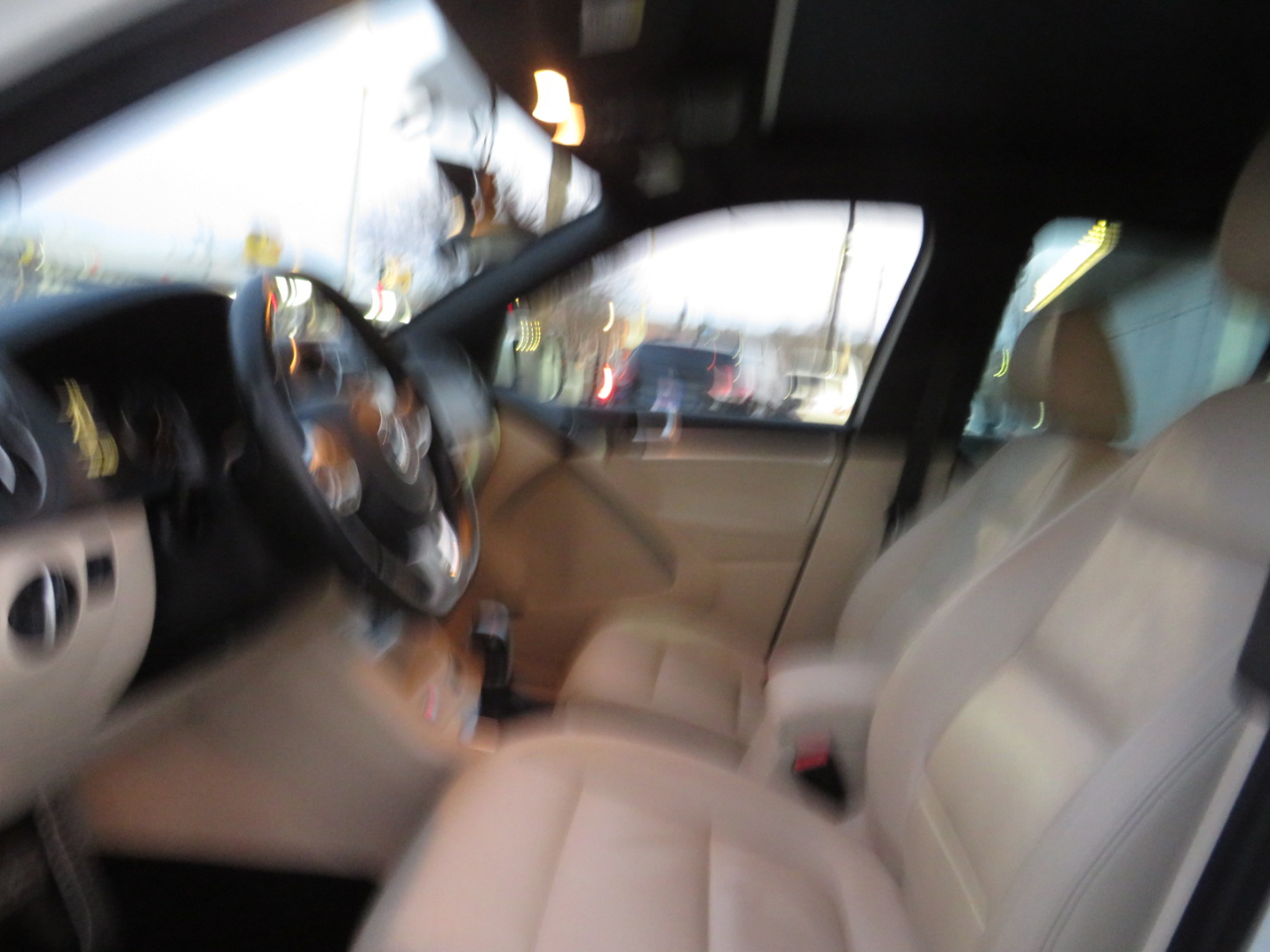 Volkswagen Tiguan 4MOTION 4dr Auto R-Line 2015