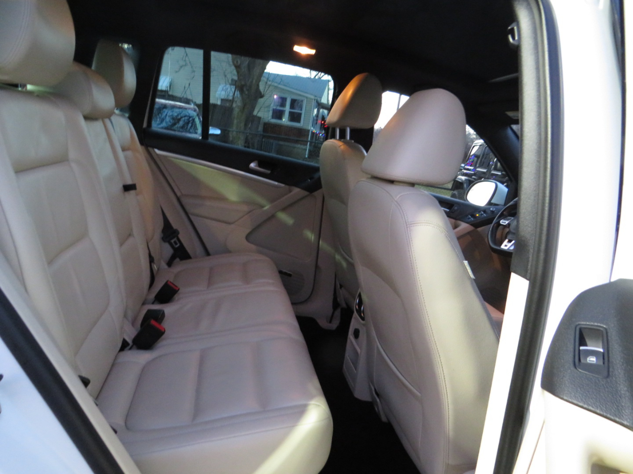 Volkswagen Tiguan 4MOTION 4dr Auto R-Line 2015