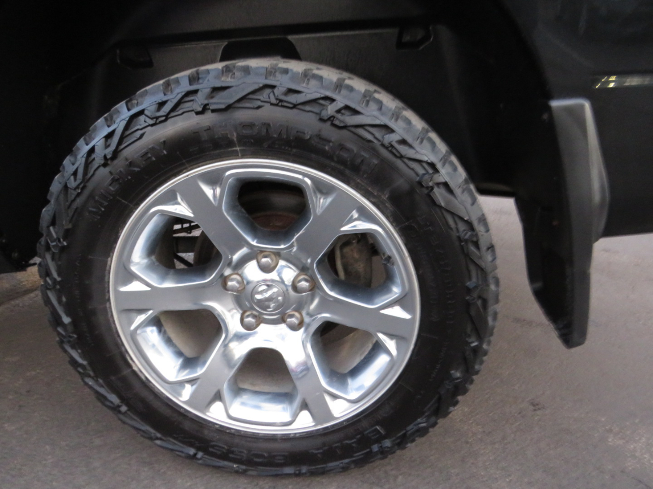 RAM 1500 Big Horn 4x4 Crew Cab 5'7" Box 2018