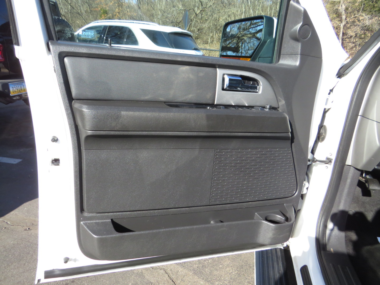 Ford Expedition 4WD 4dr Limited 2013