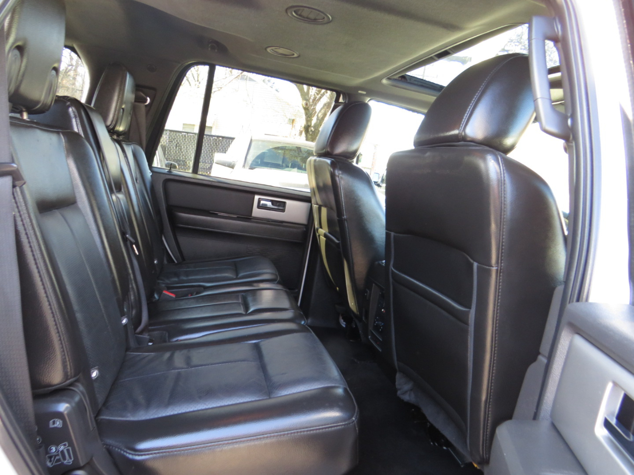 Ford Expedition 4WD 4dr Limited 2013