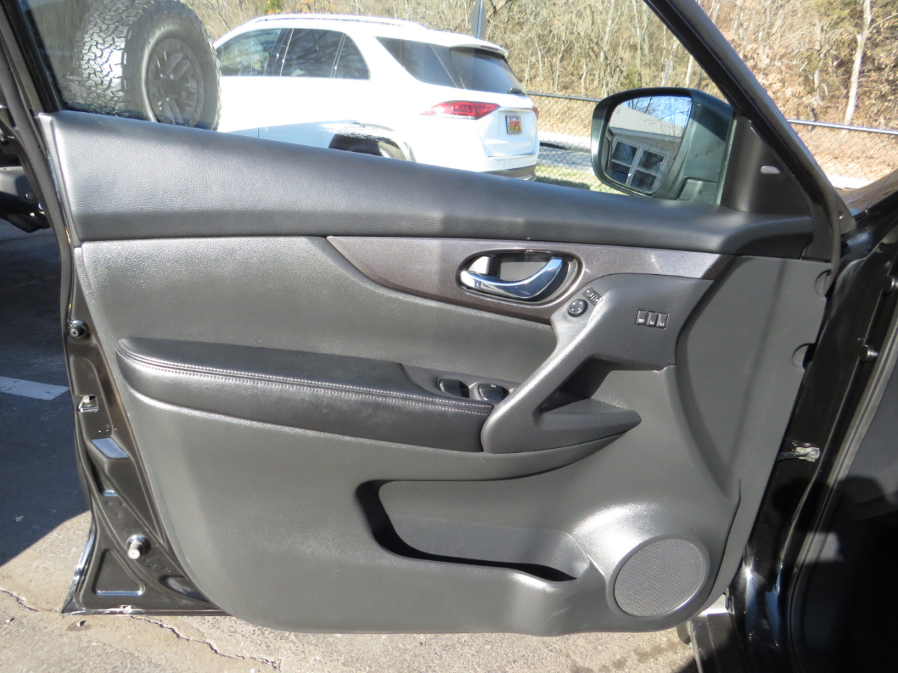 Nissan Rogue FWD SV Hybrid 2018