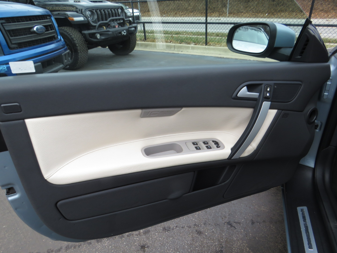 Volvo C70 2dr Conv T5 2013