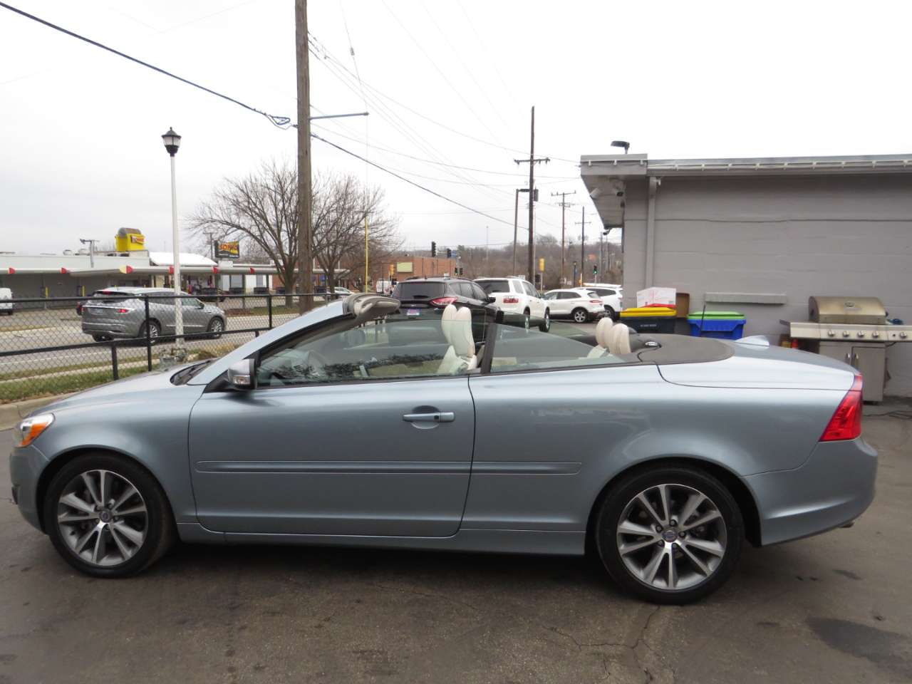 Volvo C70 2dr Conv T5 2013