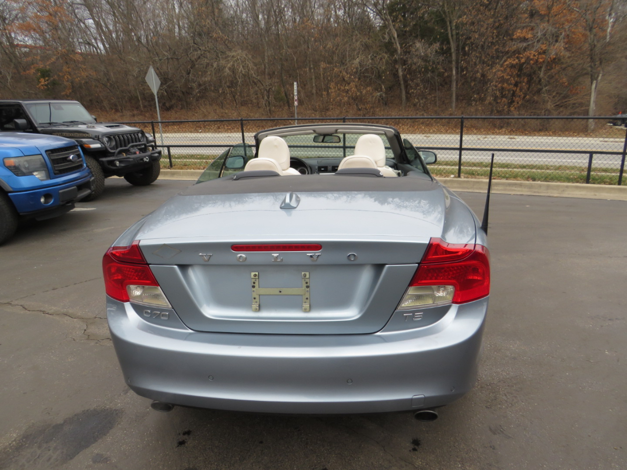 Volvo C70 2dr Conv T5 2013